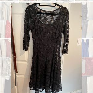 BLACK LACE DRESS
